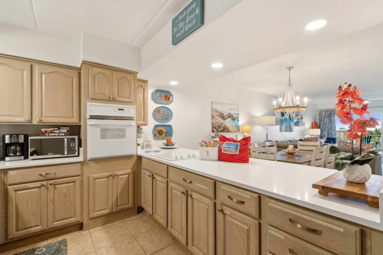 104 Amelia by the Sea Full Kitchen 2