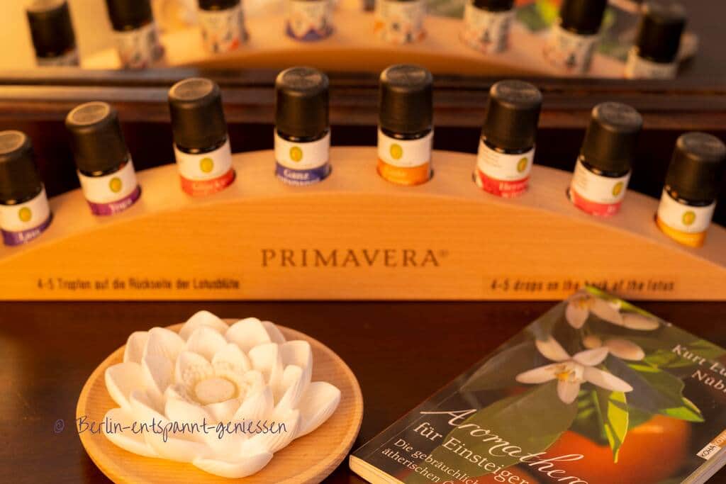 Aromatherapie trägt zur Entspannung und Genug bei.