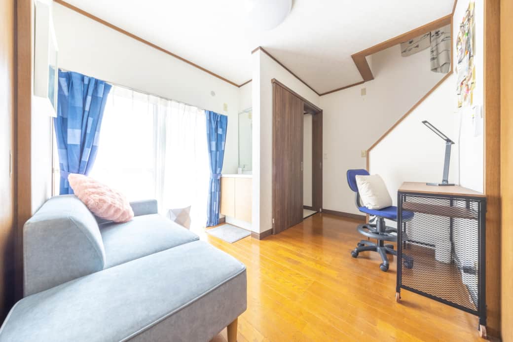 A light-filled multifunctional space for relaxing or working remotely