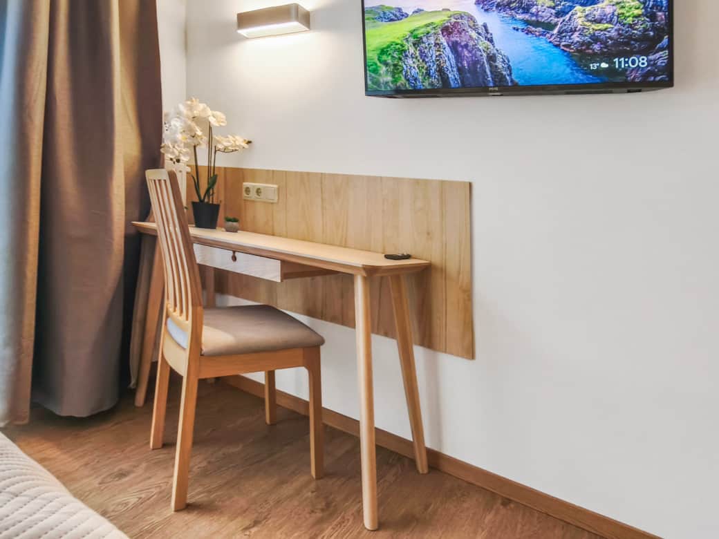 Home 1 - Arbeitsplatz