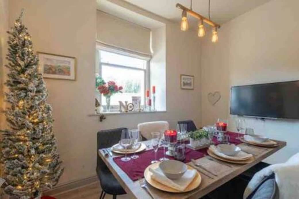 A space to have lots of fun with friends and family. A space to have lots of fun with friends and family.