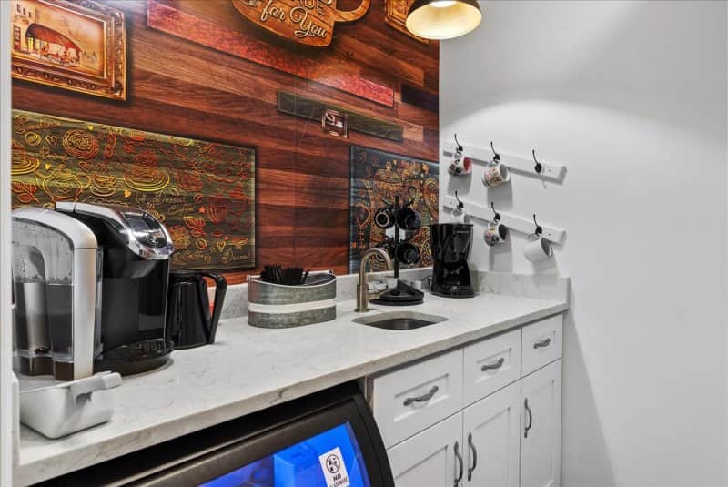 Don't Forget your Morning Brew!