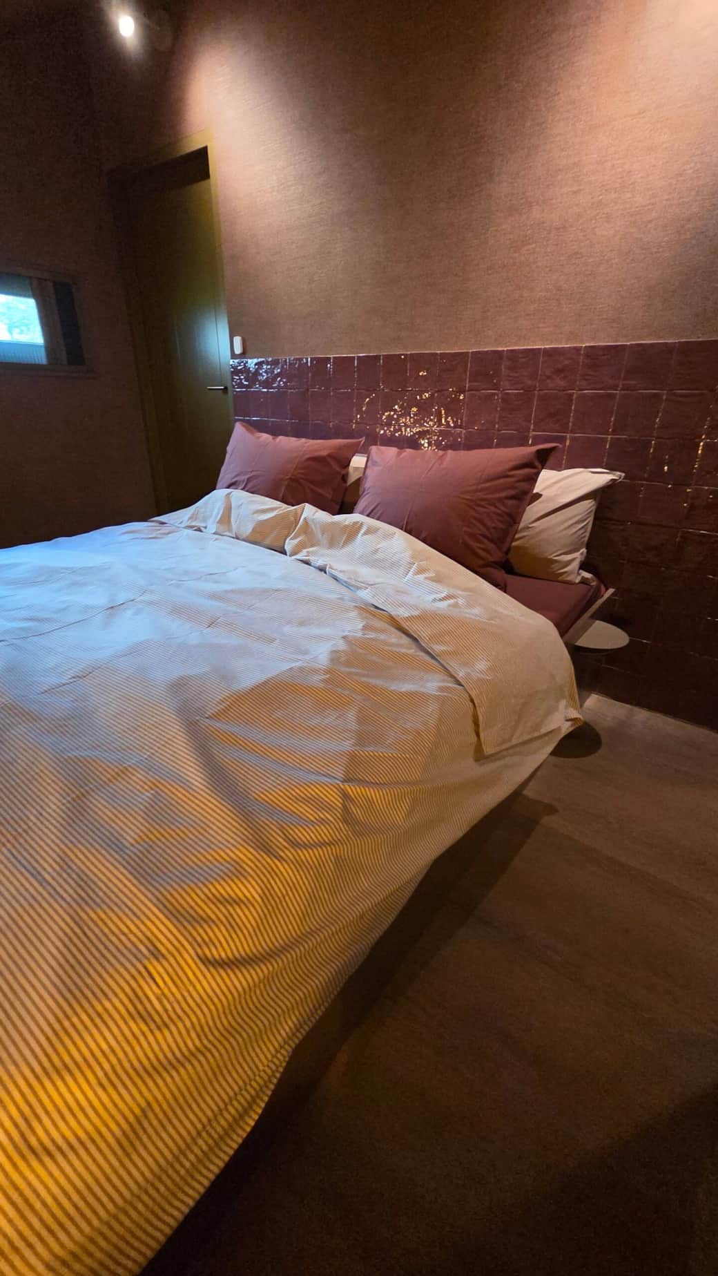 6bb77af4 777d 4f69 b663 71198e93e2a4