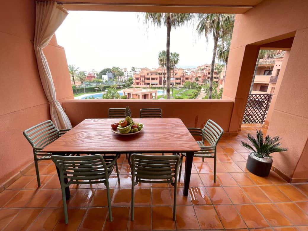 Terraza y vistas jardín