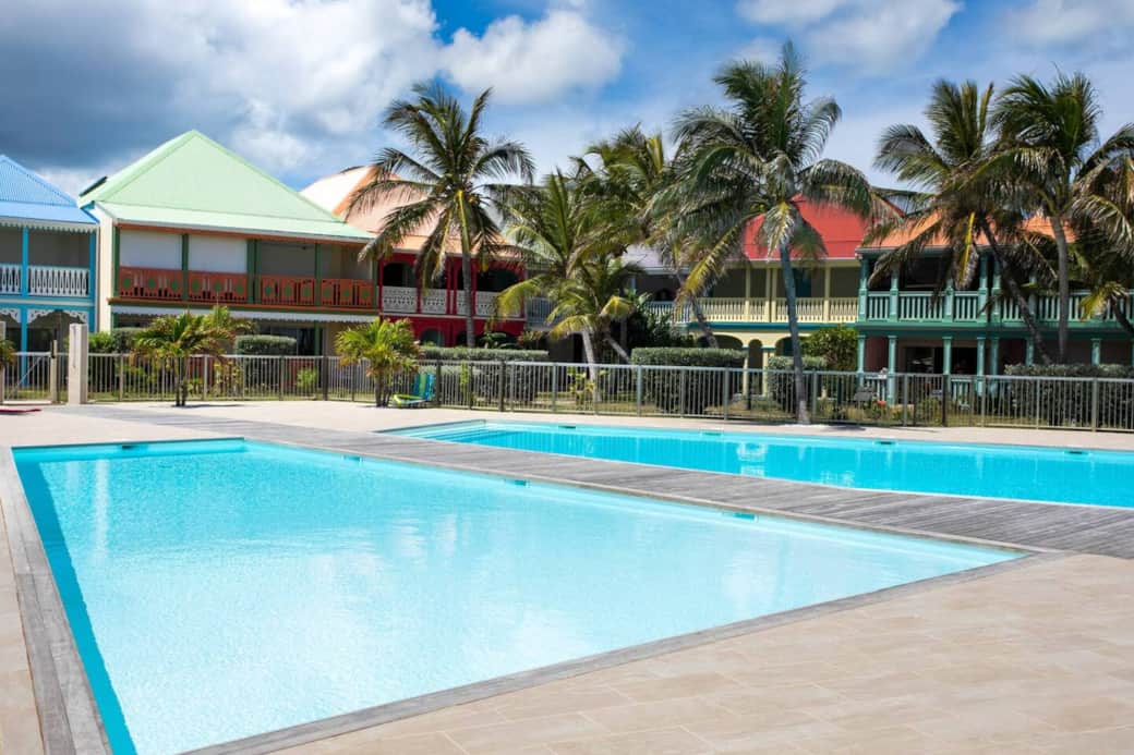 Residence swimming pool Neptune