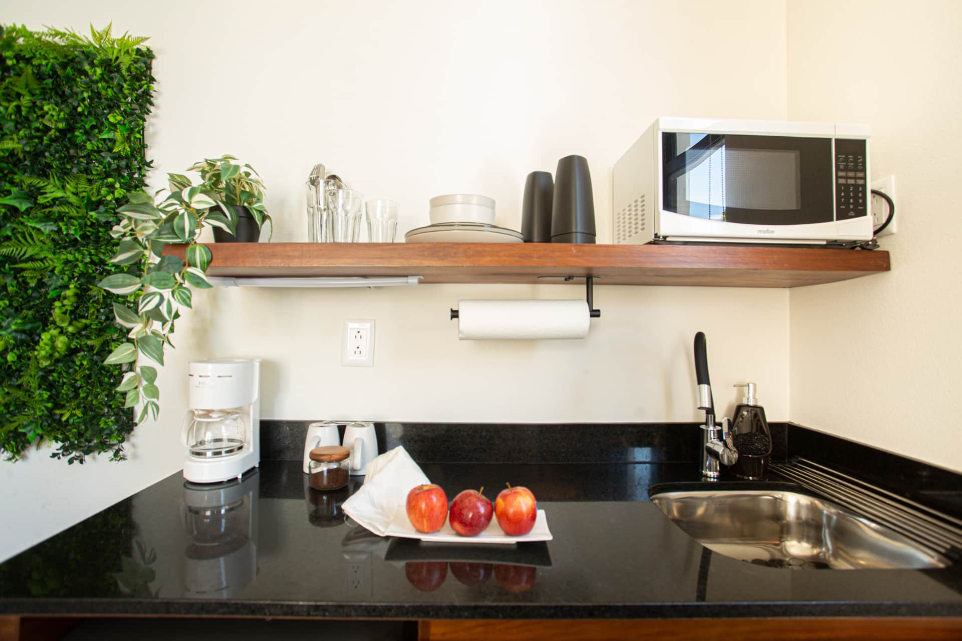 3F Room 301 E Kitchen Close - Photo Credit Josef Kandoll W.jpg