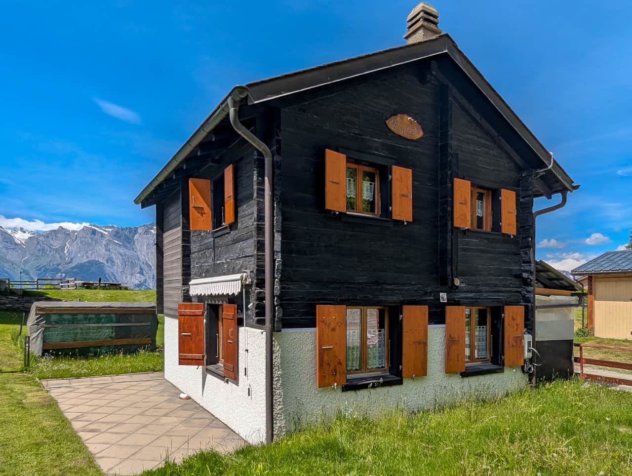 Chalet, terrazza e posto auto