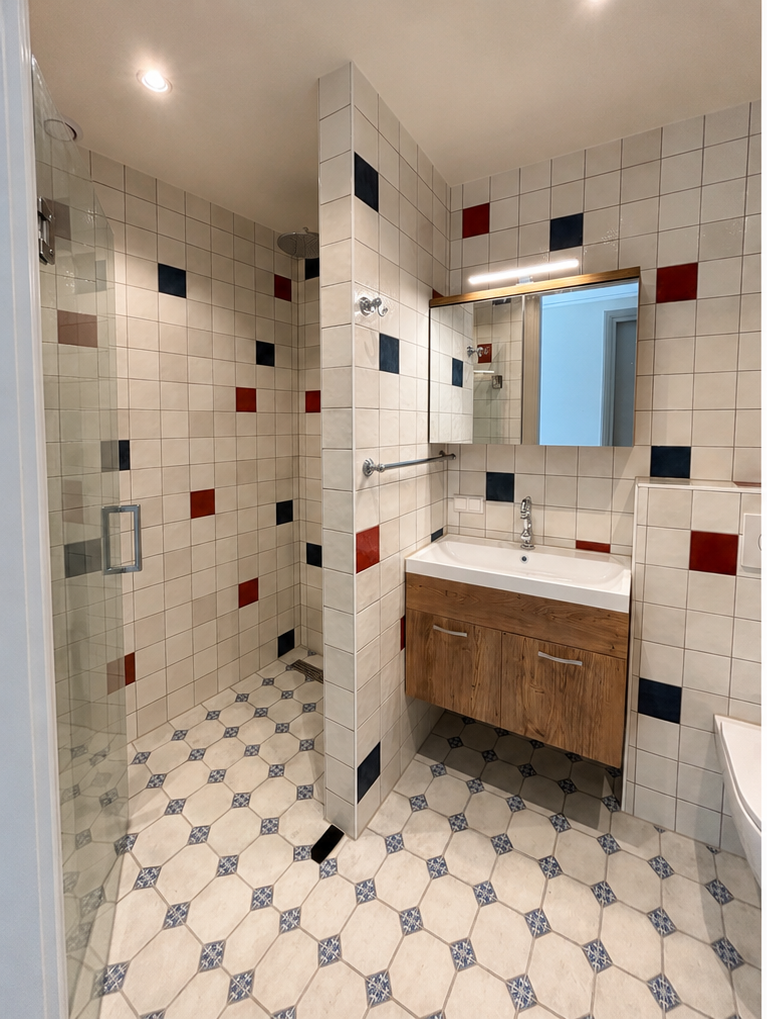 Bathroom Bathroom