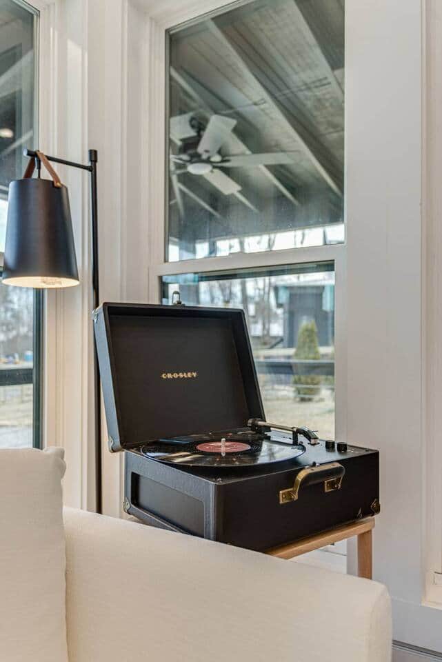 sit back and listen to some vinyl 