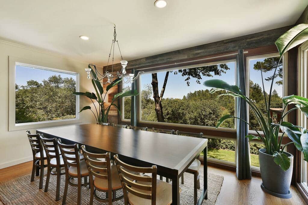 9 foot table with Reclaimed wood walls and gorgeous views (seats 10-12)