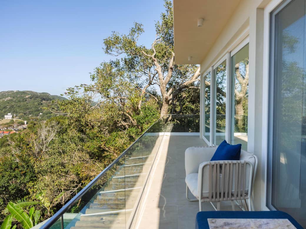 A 20sqm terrace facing ocean of Praia Mole and the untouched jungle A 20sqm terrace facing ocean of Praia Mole and the untouched jungle