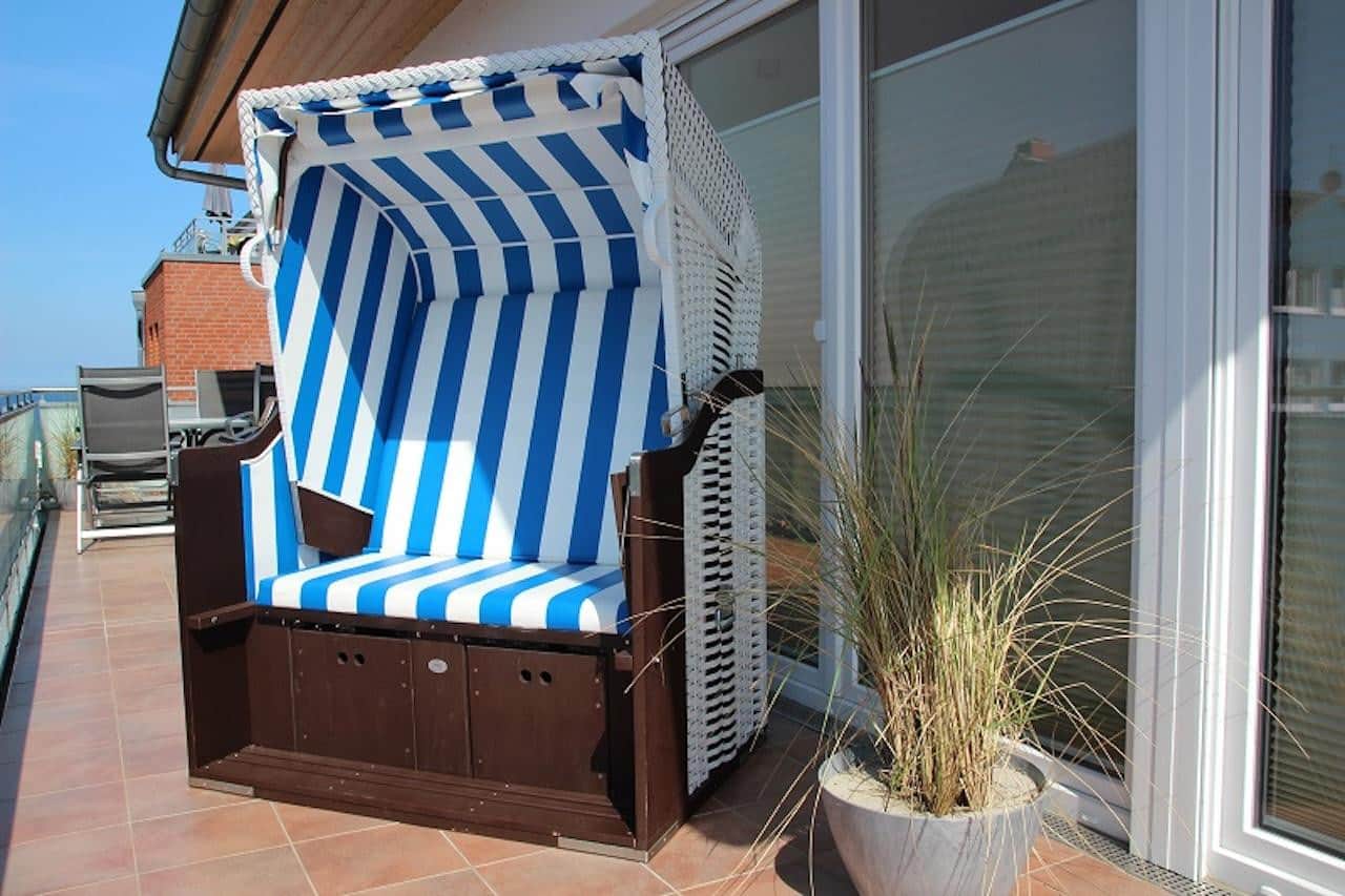 Strandkorb auf der Dachterasse