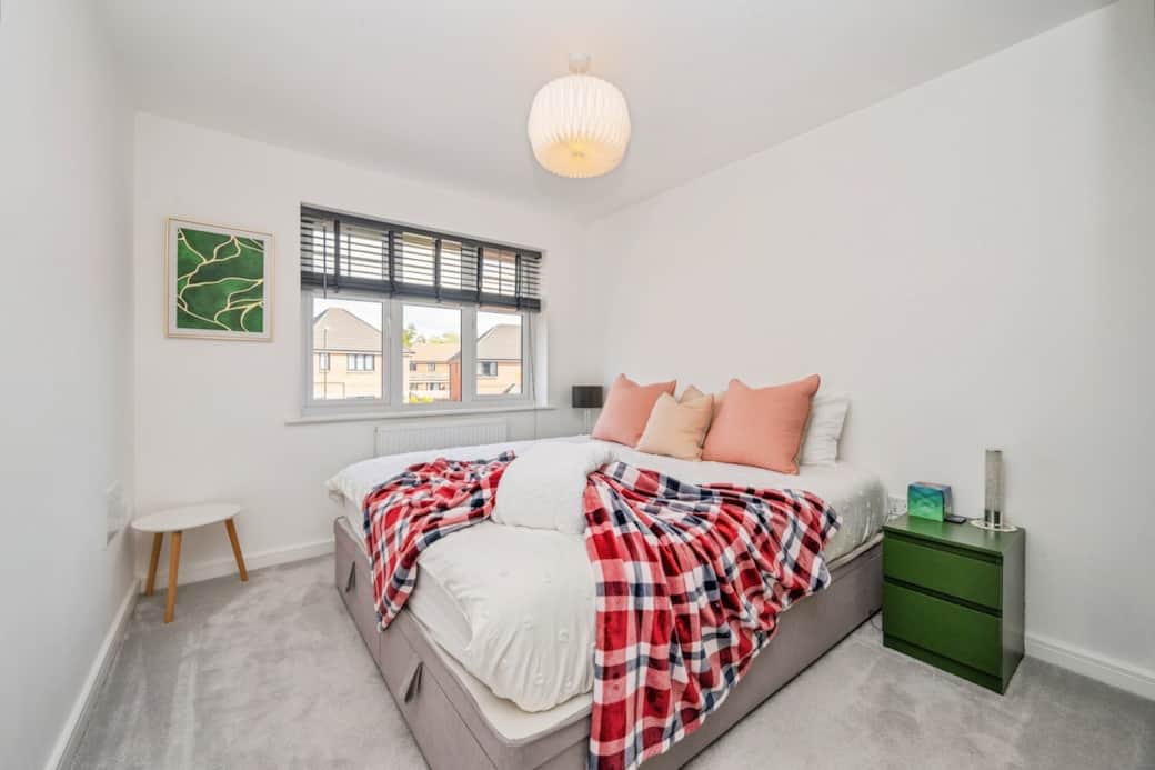 SuperKing bed and spacious wardrobe