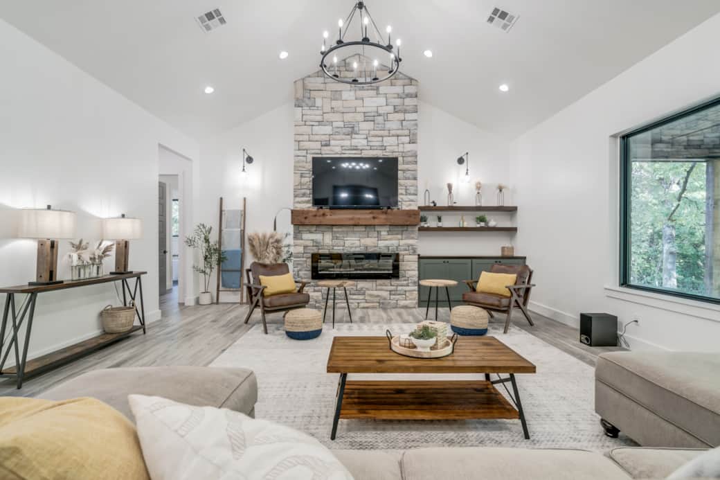 Patriot Pointe 2 INT-25
