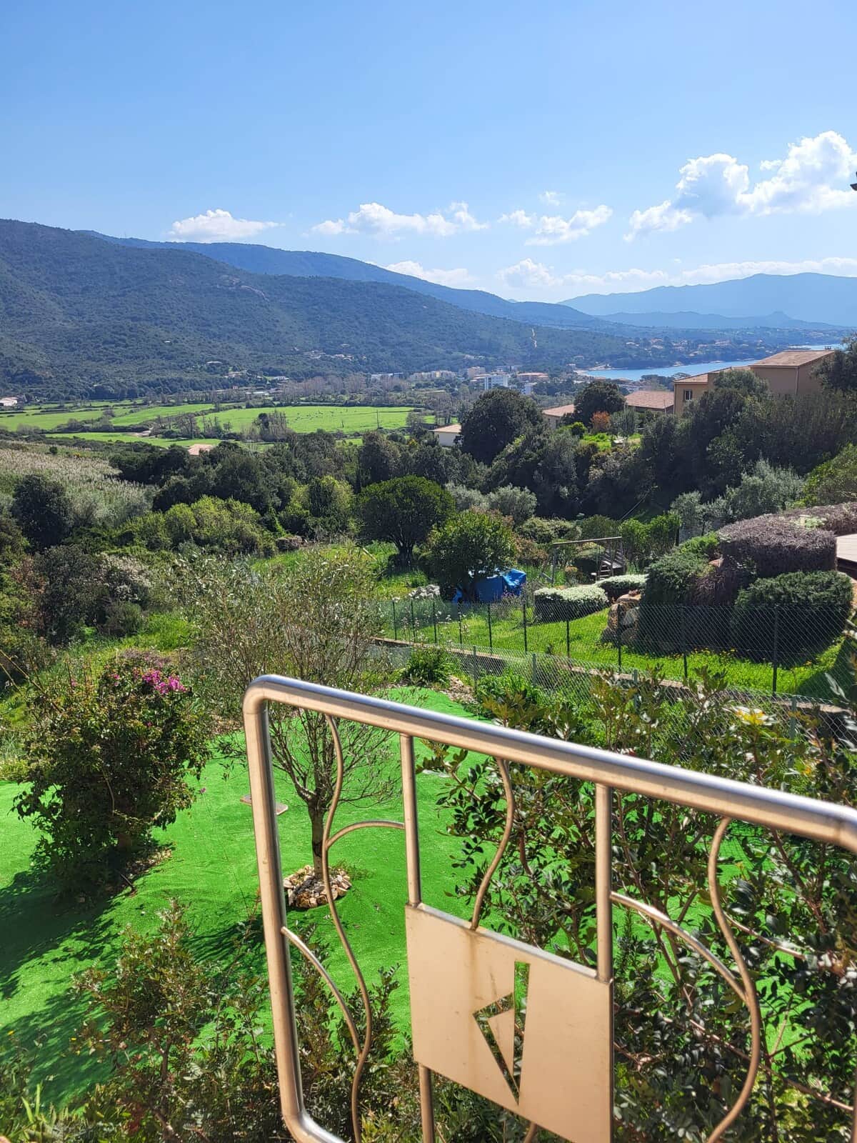 Arrivée a votre location de vacances à Sagone
