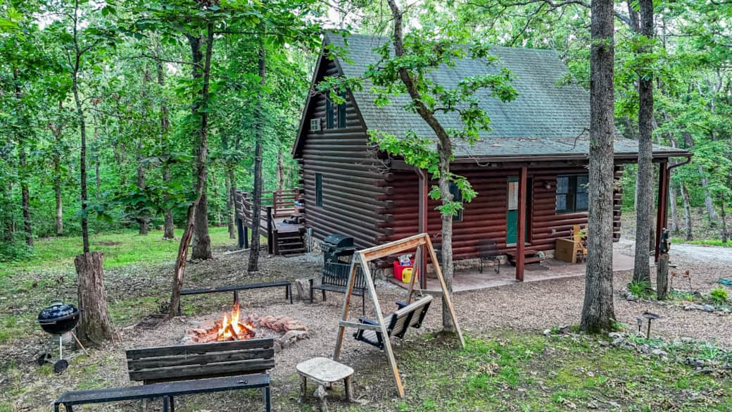 Firepit area and front porch to relax!