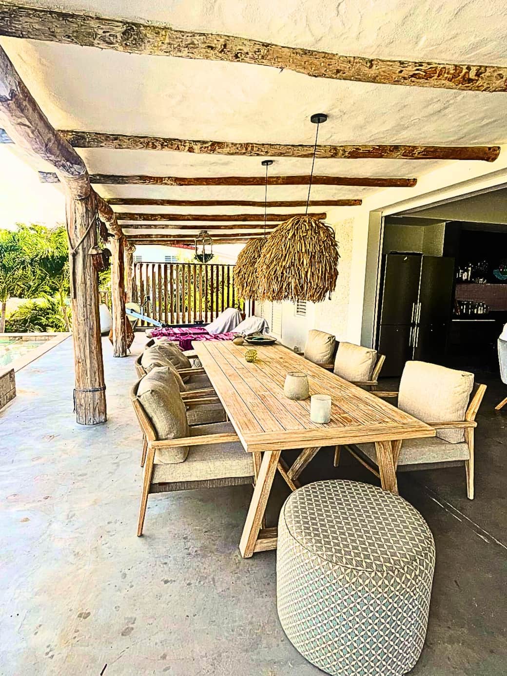 Porch achterkant met tafel