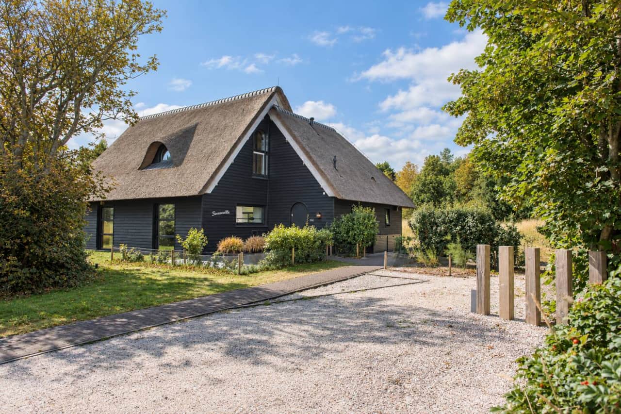 Sinnewille, een luxe villa nabij bos en duinen
