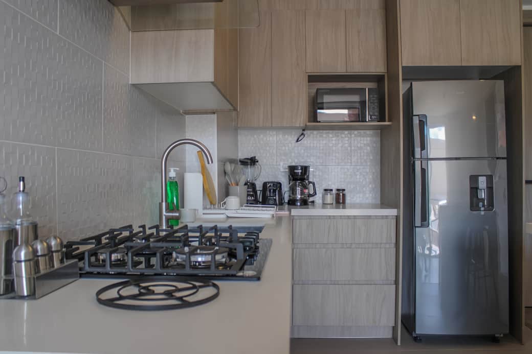 0C1F95D7 BB88 48A5 8A4F 0CA73514B6B2