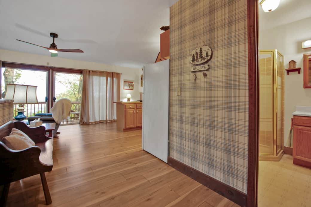 Villa with a View 2 bedroom 1 bathroom, sleeps 4, wifi, AC, dogs allowed!