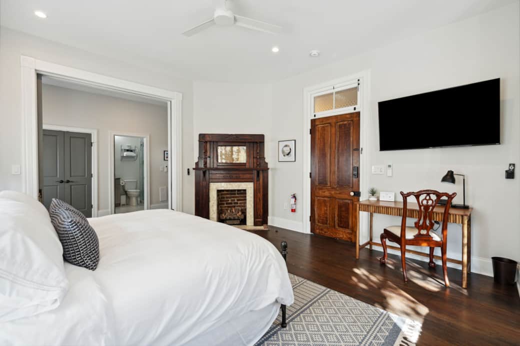 Bedroom Facing Entrance