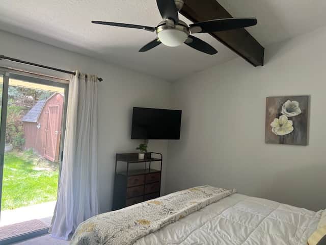 Bedroom upstairs Master