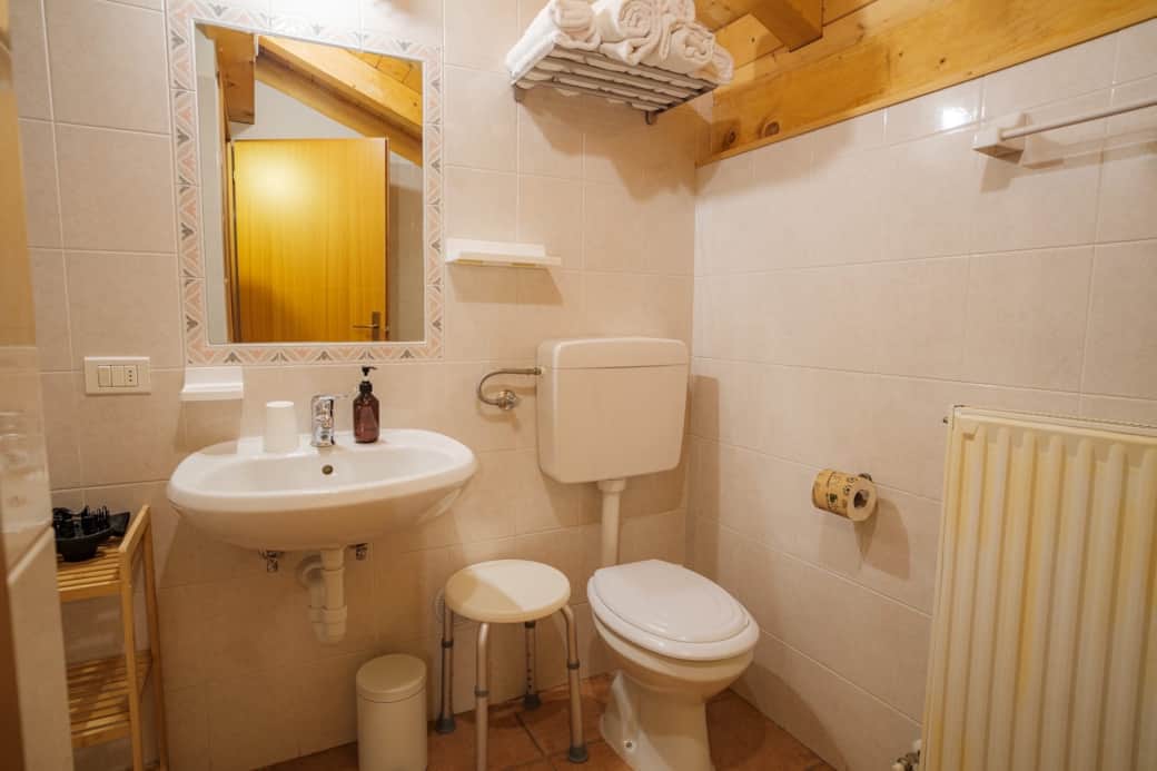 Apartment 3 : Badezimmer 