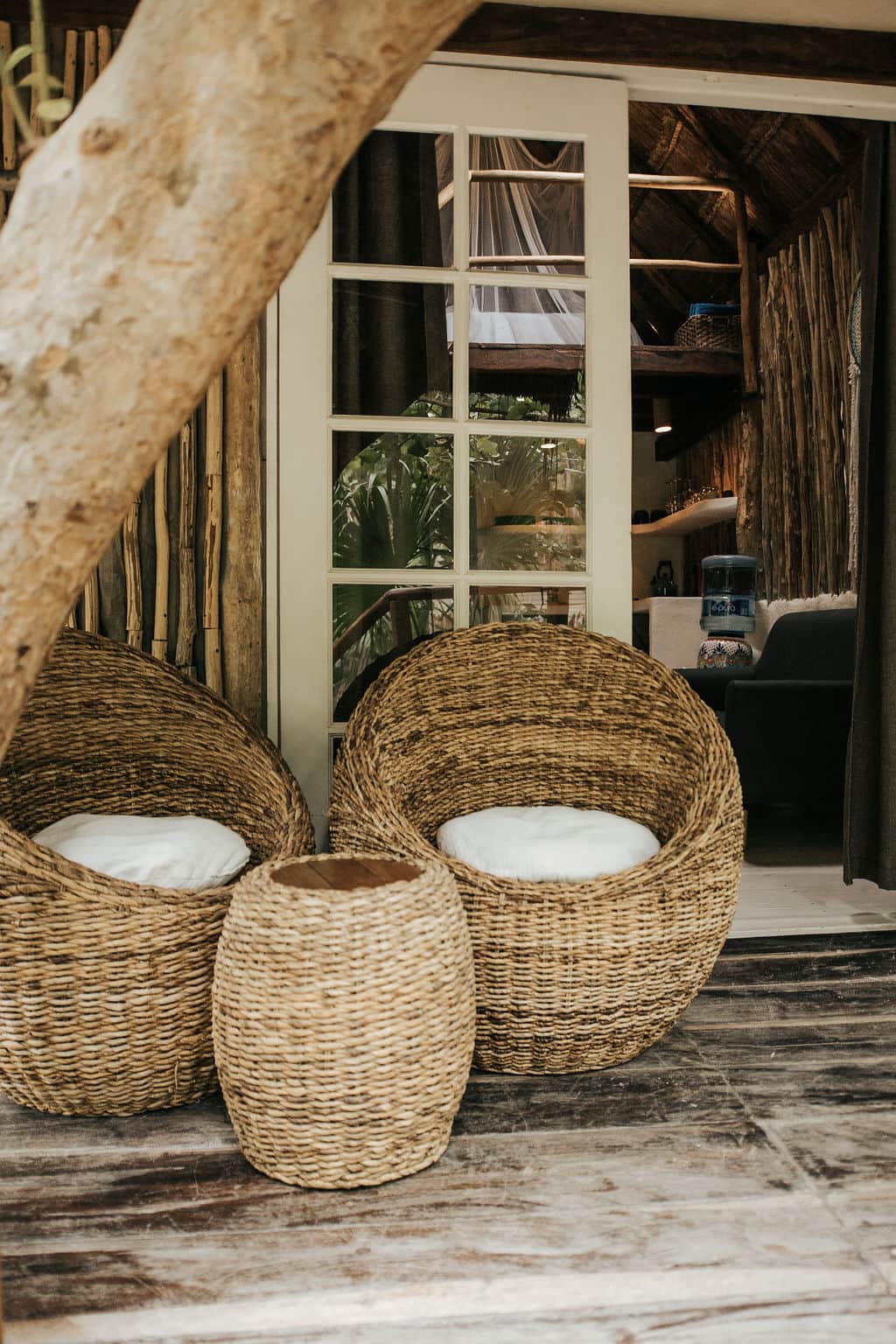 Outdoor sitting area of the Treehouse