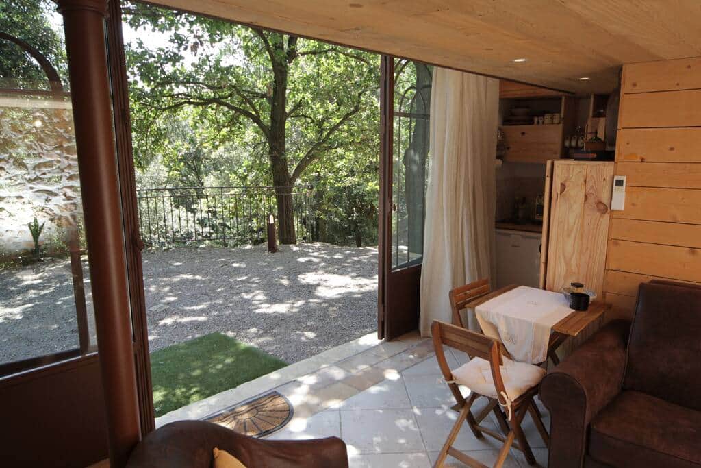 Salon avec vue terrasse