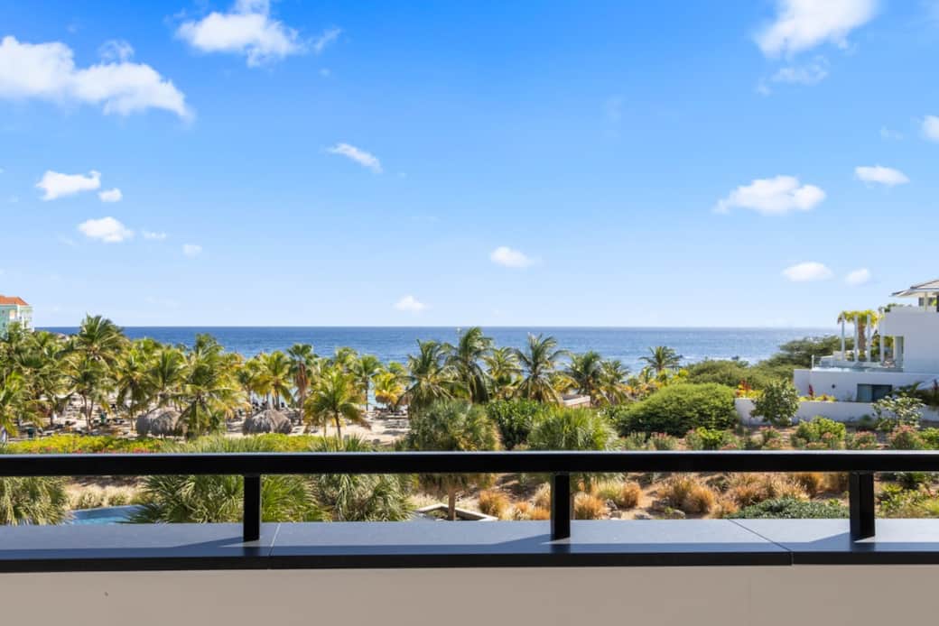 Pool, beach and Caribbean Sea right at your doorstep - and your view