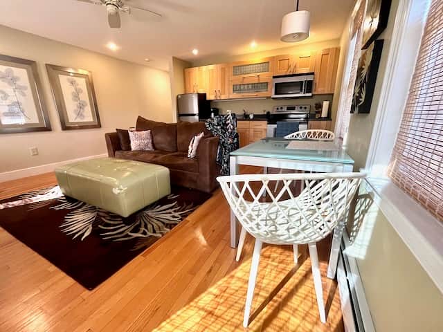 Sunny, thoughtfully designed one bedroom apartment in the heart of the Village of Tannersville