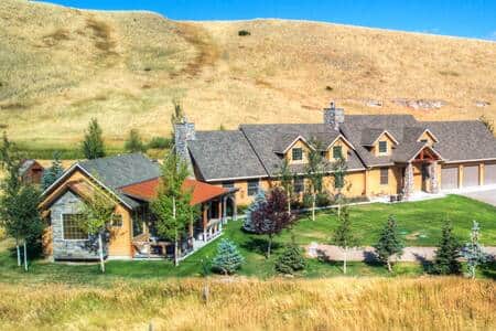 The Bull Wheel Estate with a 3 bedroom main home and guest cabin! The Bull Wheel Estate with a 3 bedroom main home and guest cabin!