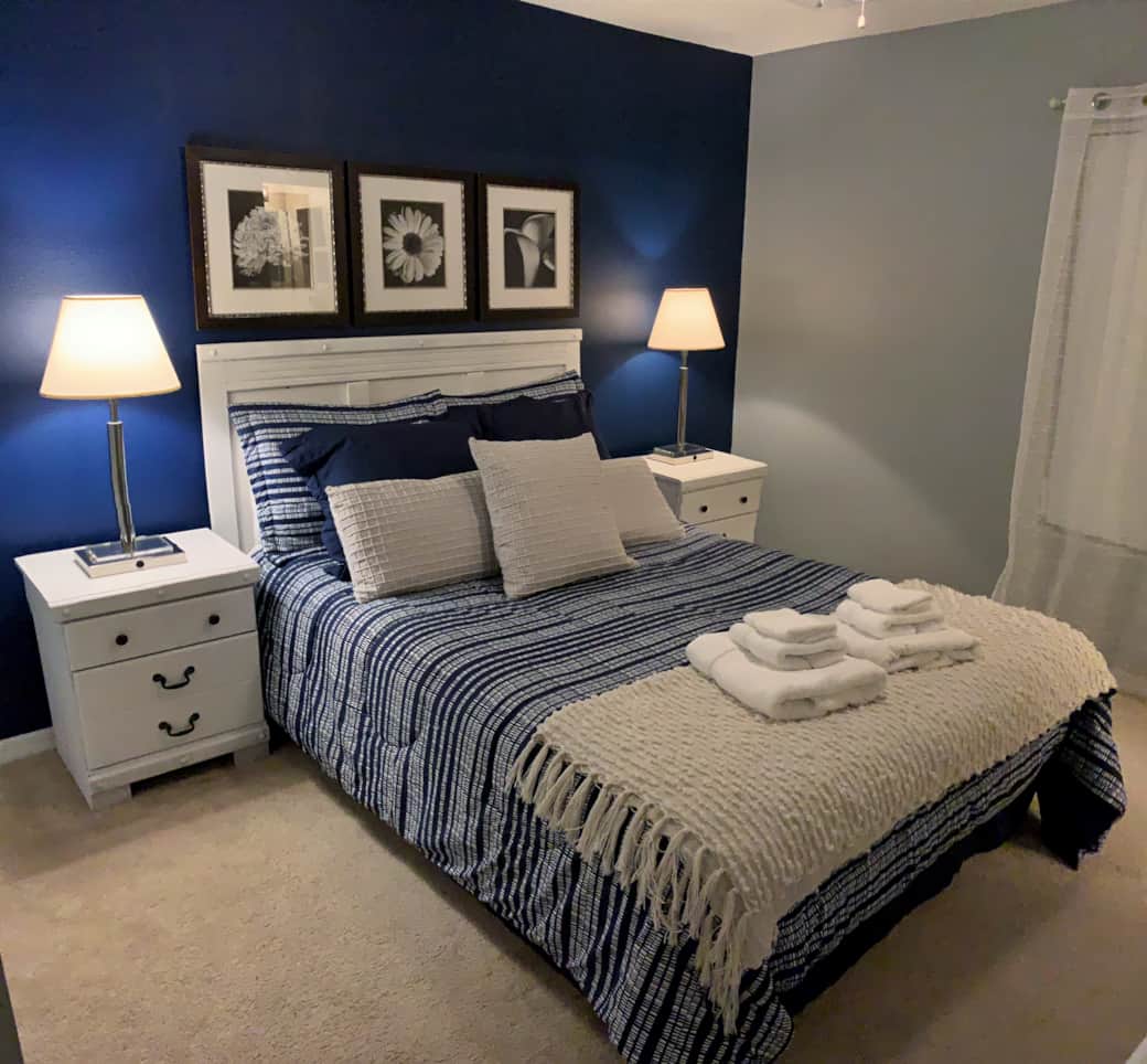 Queen Bedroom Queen Bedroom