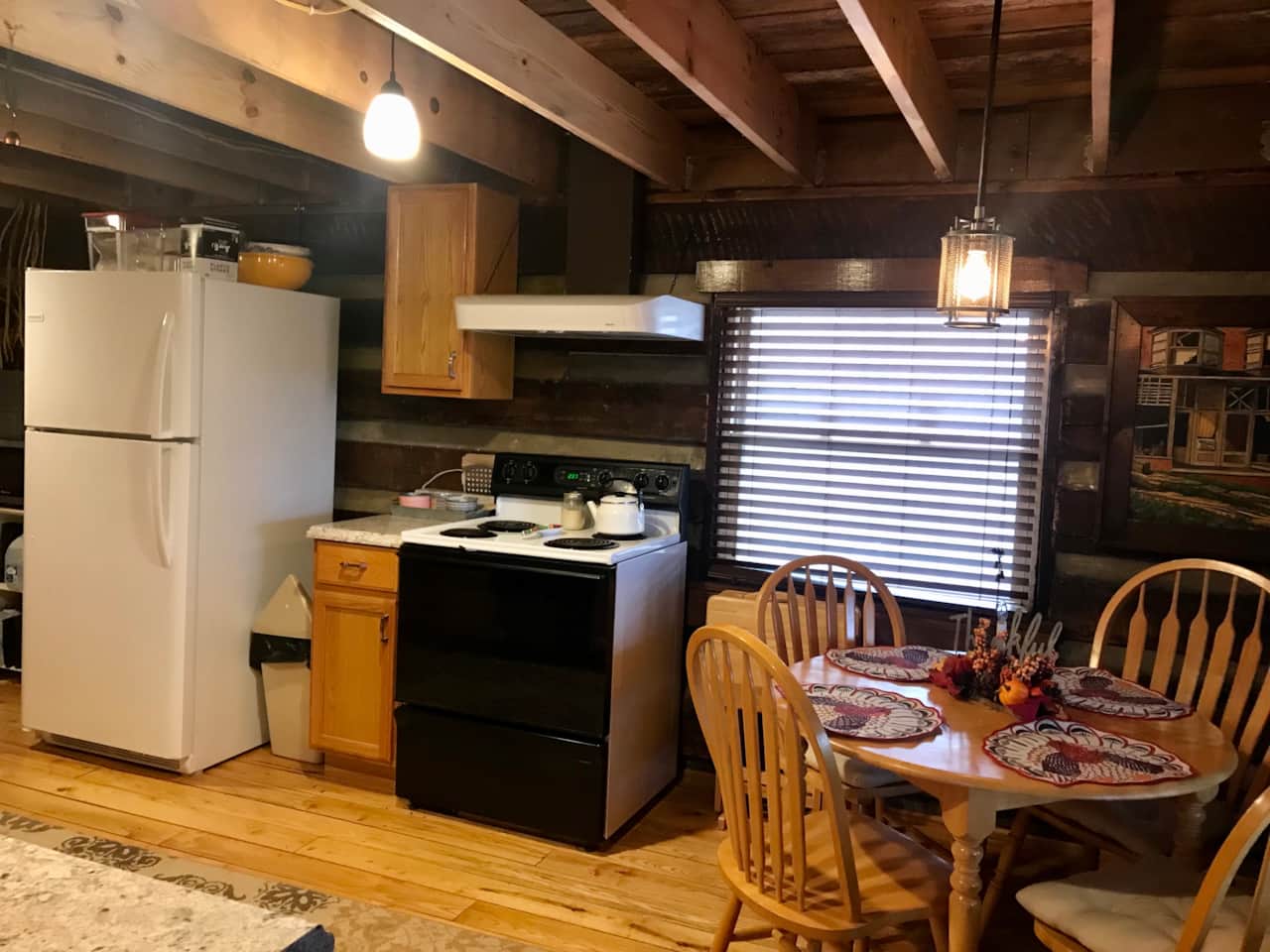 Elevation Vacation Rentals - The Farm - Kitchen
