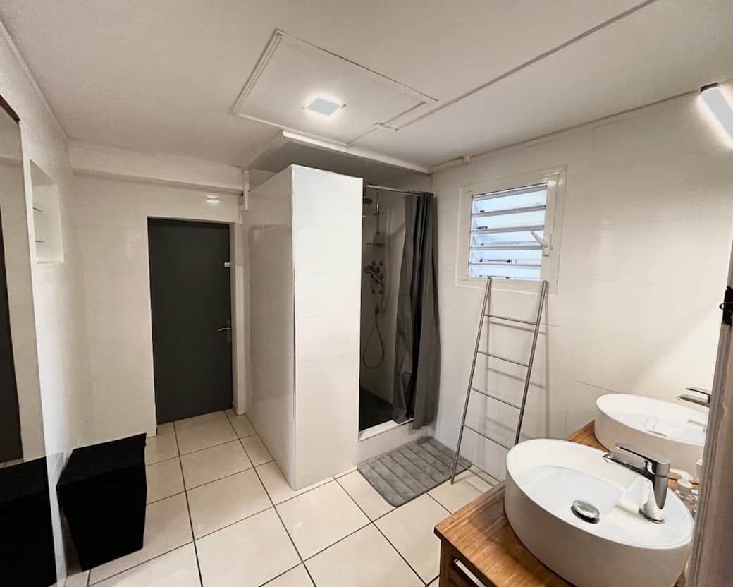 BATHROOM FOR THE AURORA ROOM…