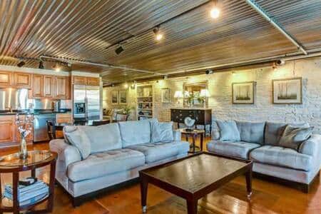 4317e040 1850 4ece bfe8 f84a190a1eb4