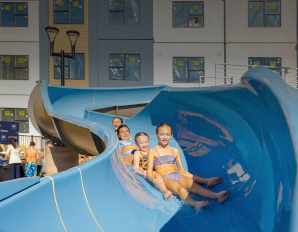 Pool - Waterslide Pool - Waterslide