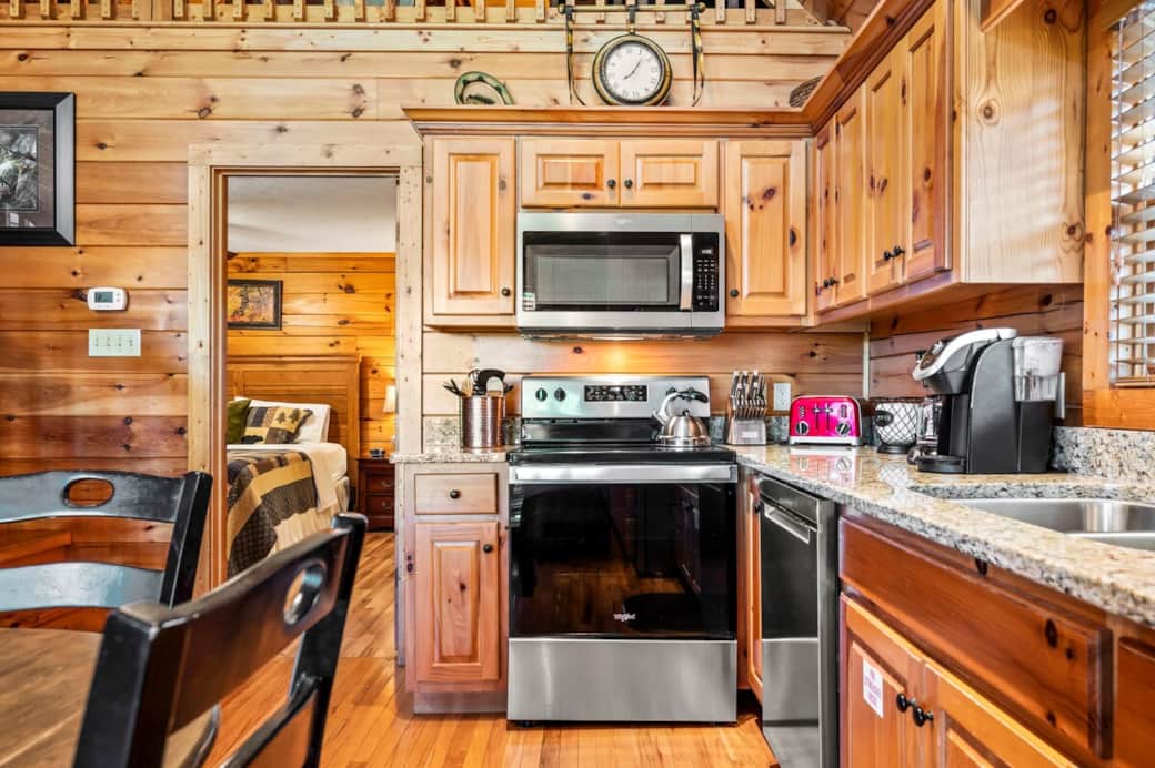 *Fully stocked kitchen with pots, pans, dishes, silverware, Crock-Pot, premium HexClad skillet, glass-top range with oven, built-in microwave, dishwasher, and full-size refrigerator—everything you need to cook and dine with ease.
