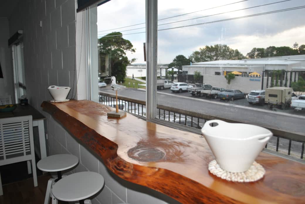Breakfast Bar
