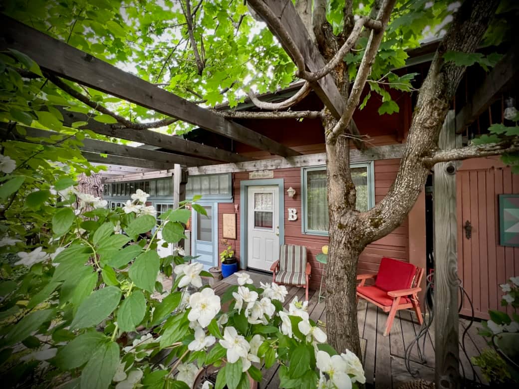 Sequoia Cottage