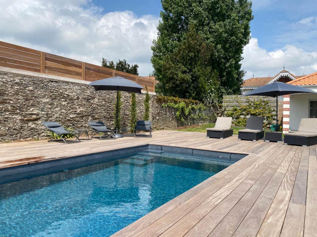 Location pornic piscine terrasse