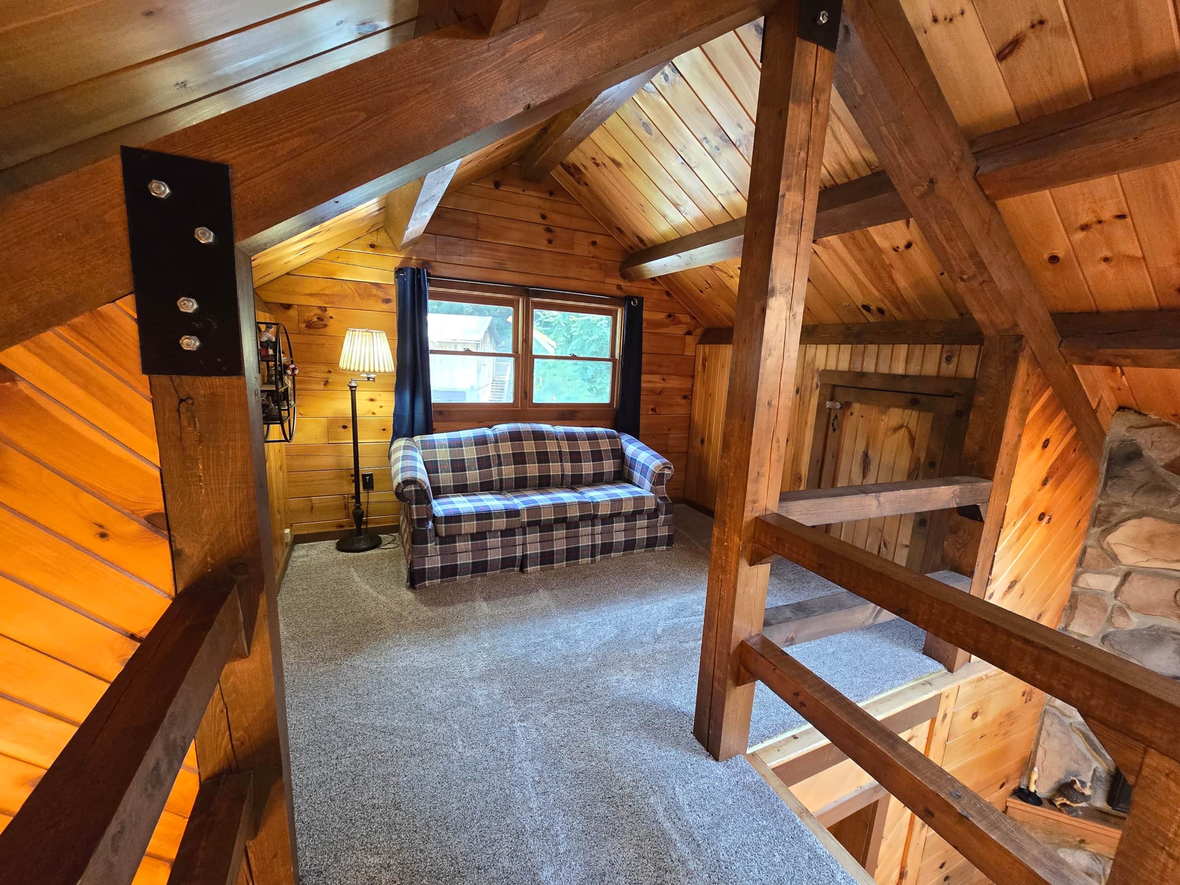 Log Cabin Vacation Rental in Williamsport, PA