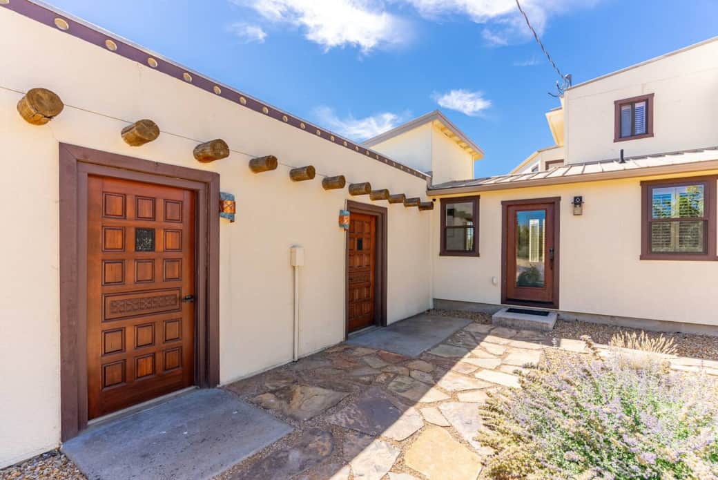 Separate entrance to attached casita. Separate entrance to attached casita.
