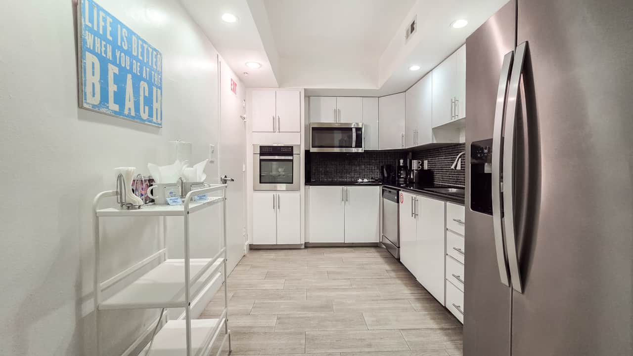 Fully equipped kitchen