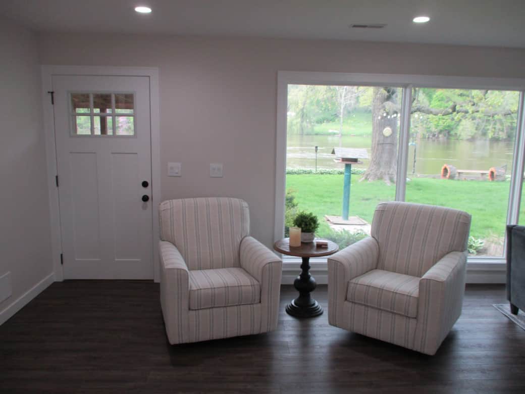 Great Seating Area overlooking the River