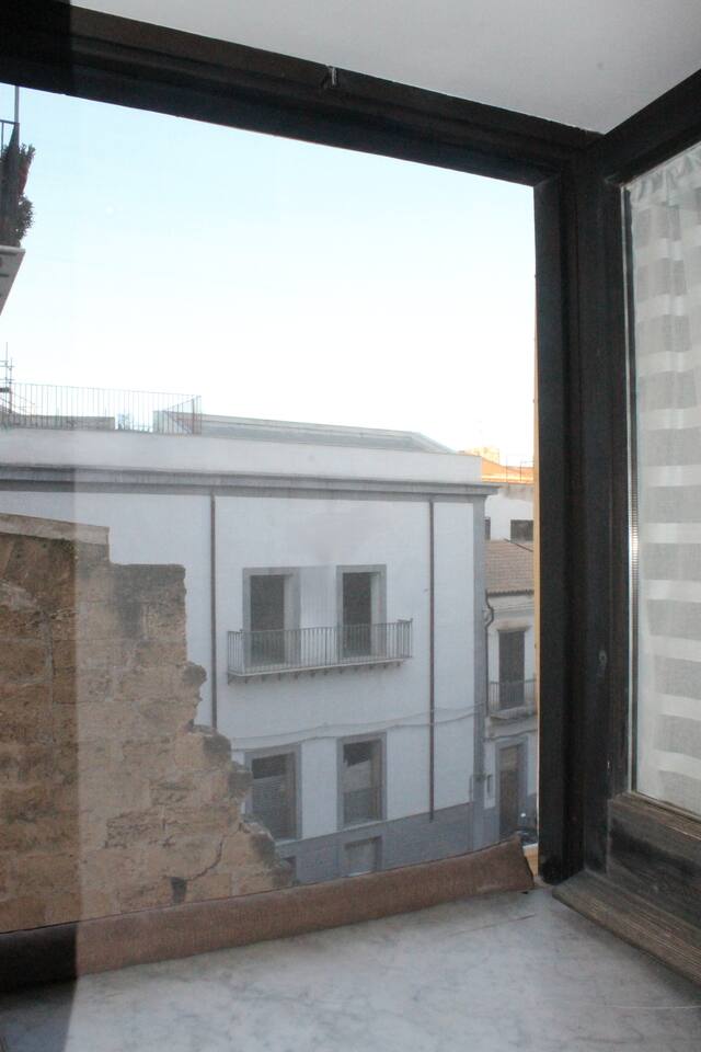 Celso E Saitta-doppia in centro — 2