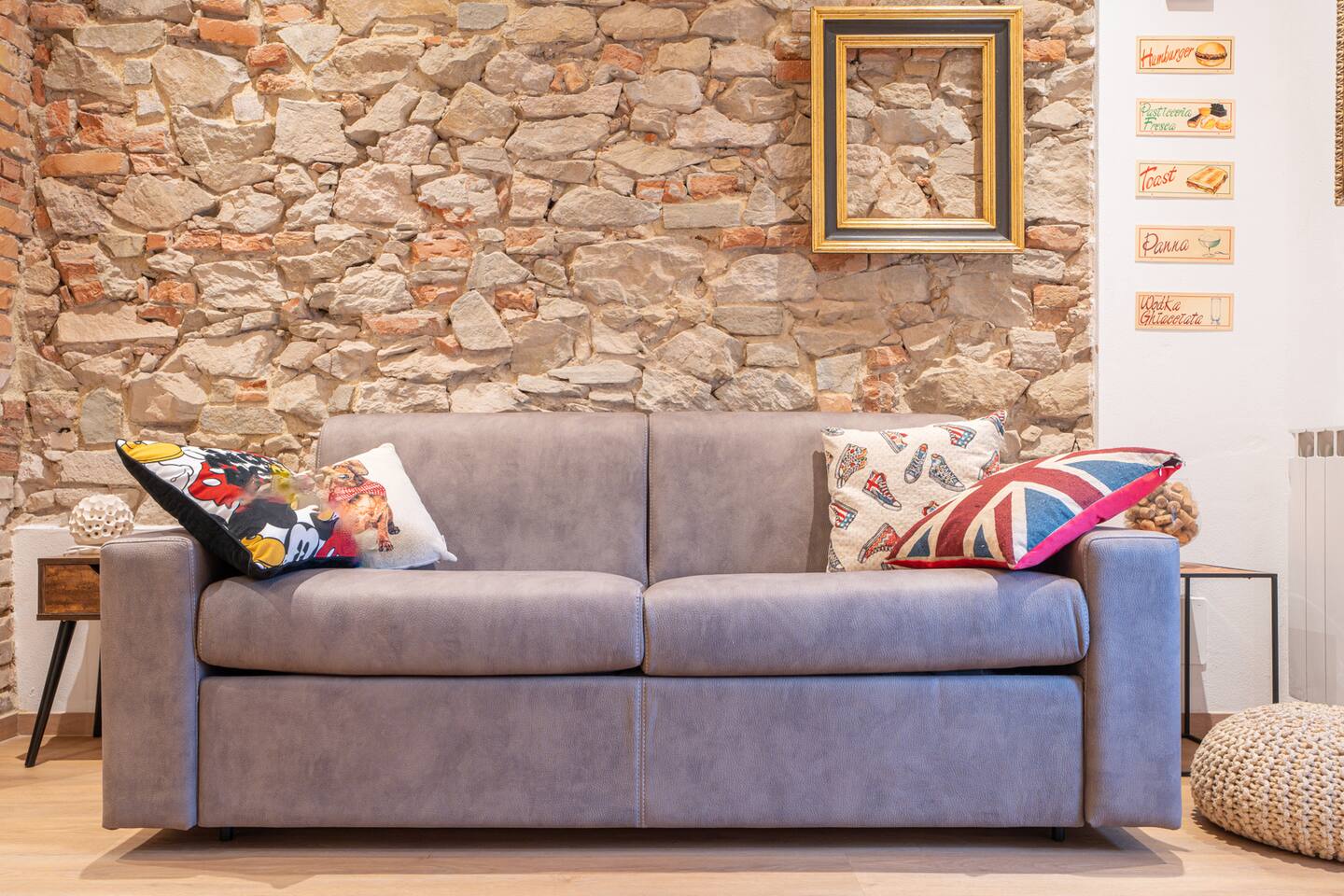 Divano letto matrimoniale