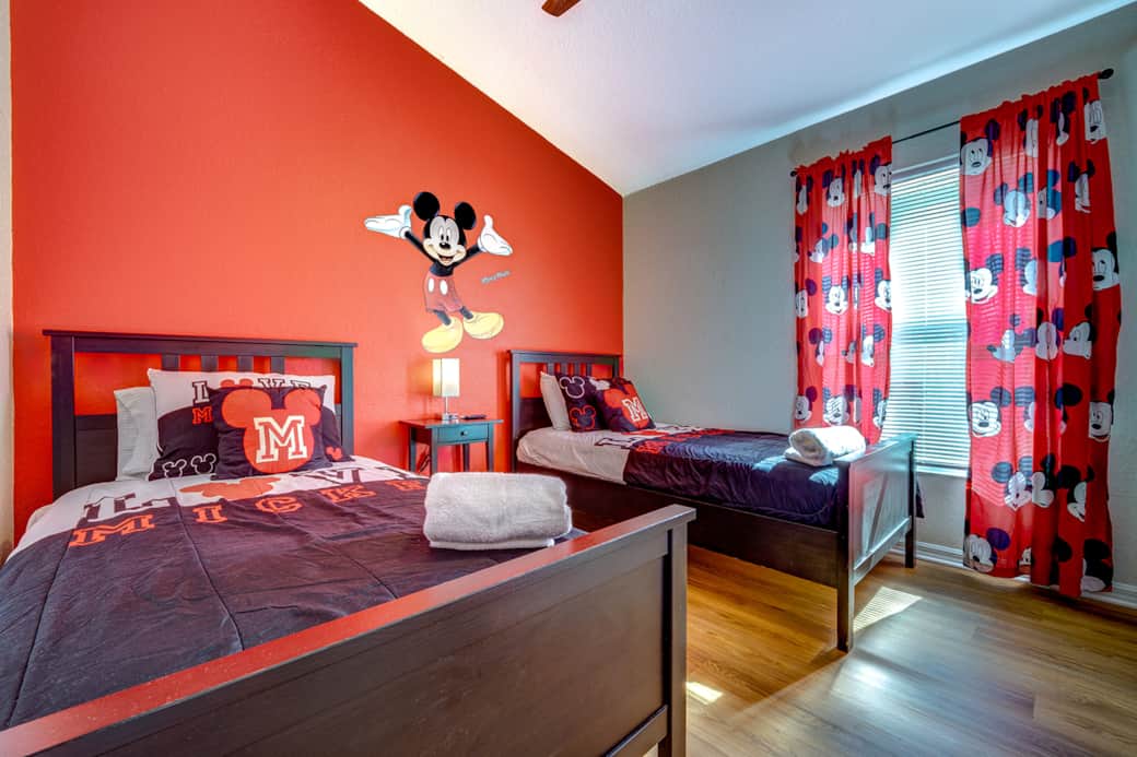 Twin Bedroom 1 (Mickey)