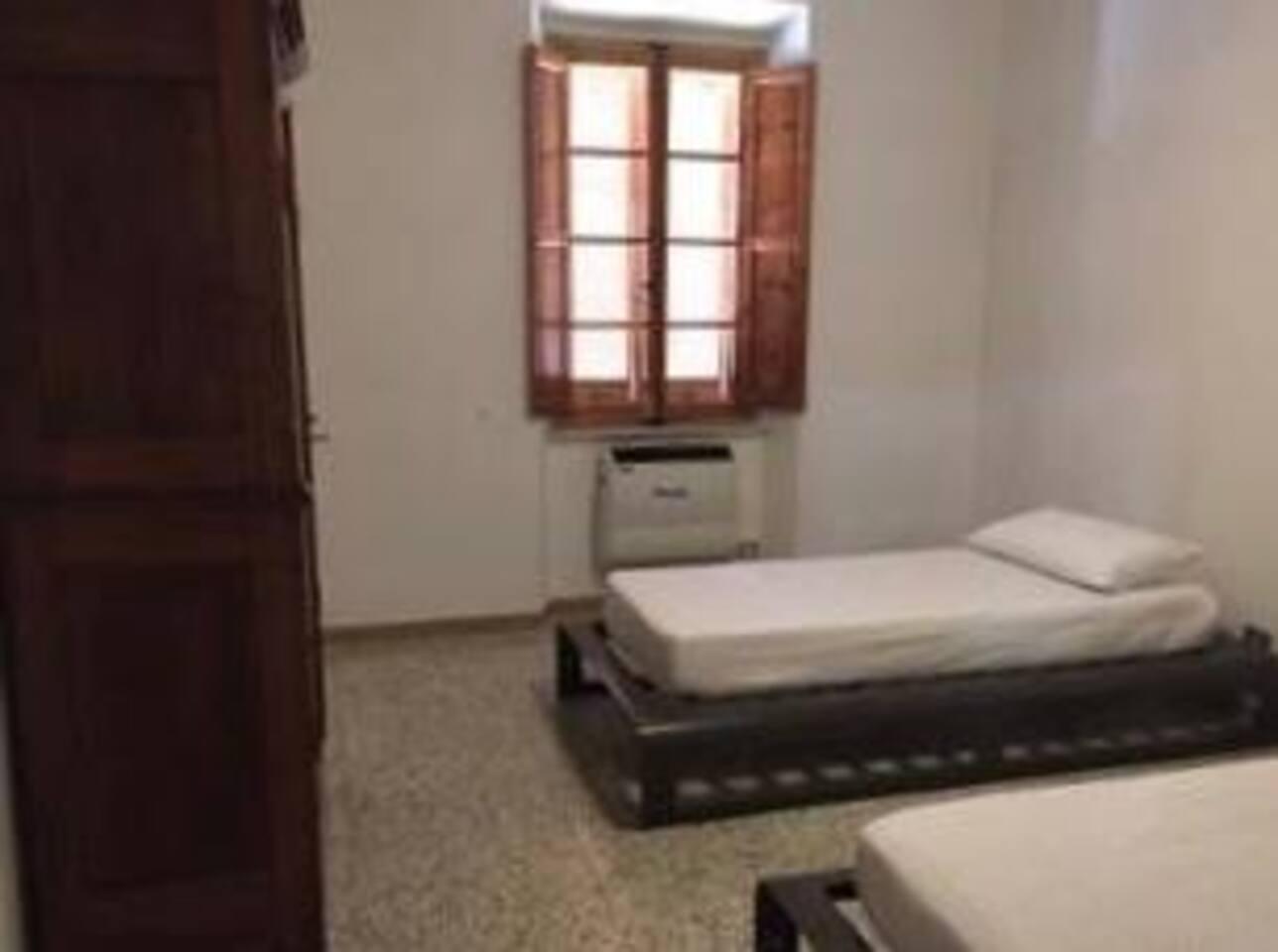 Seconda camera da letto con 2 letti singoli