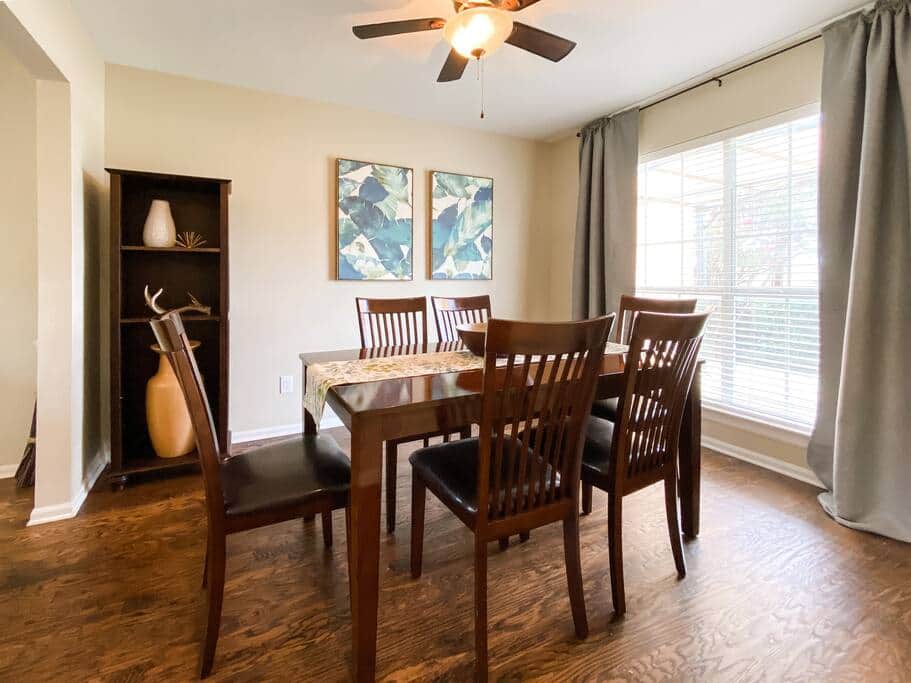 Dining room provides comfortable seating for 6. Dining room provides comfortable seating for 6.